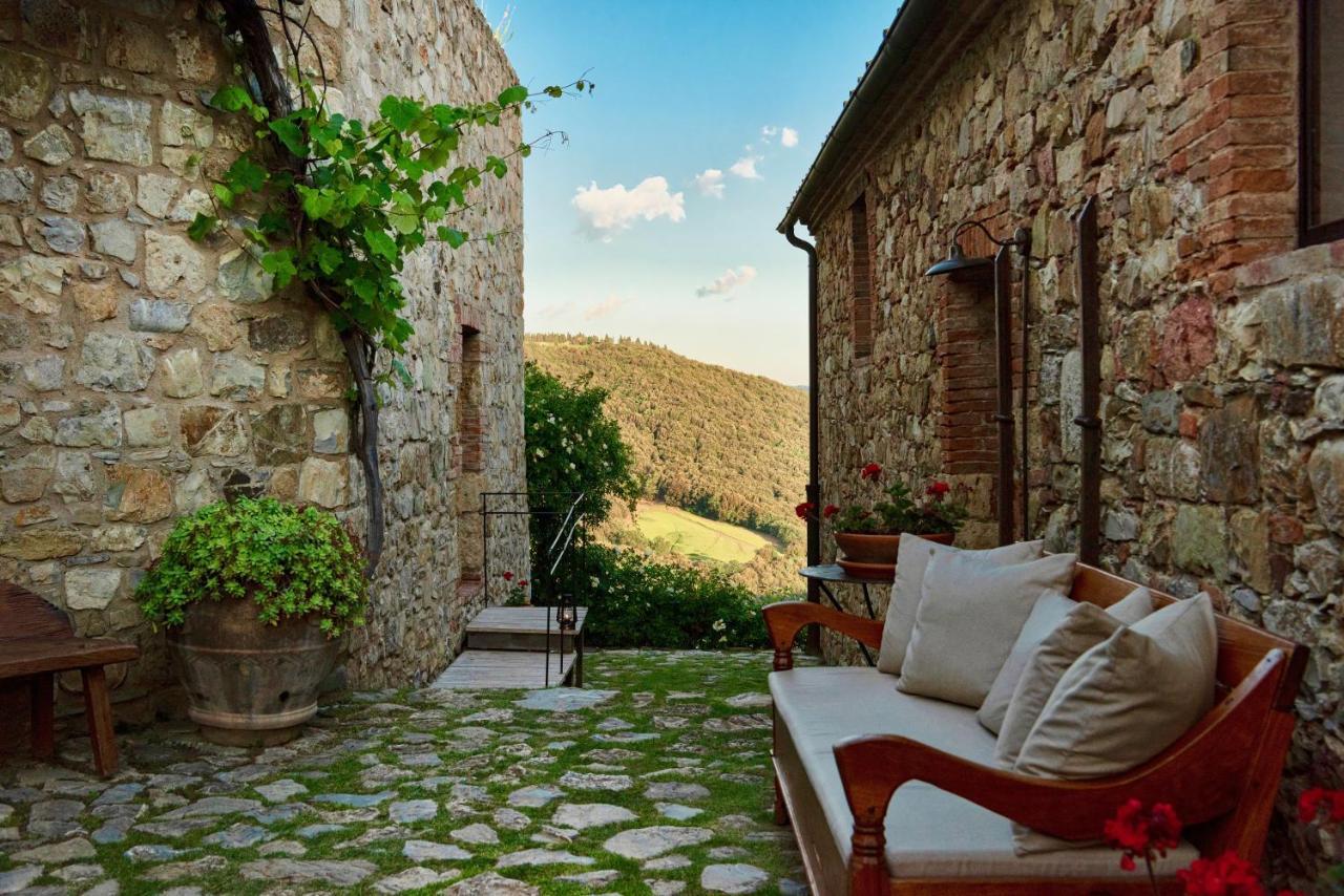 Castello Di Vicarello Villa Sasso dʼOmbrone Екстериор снимка