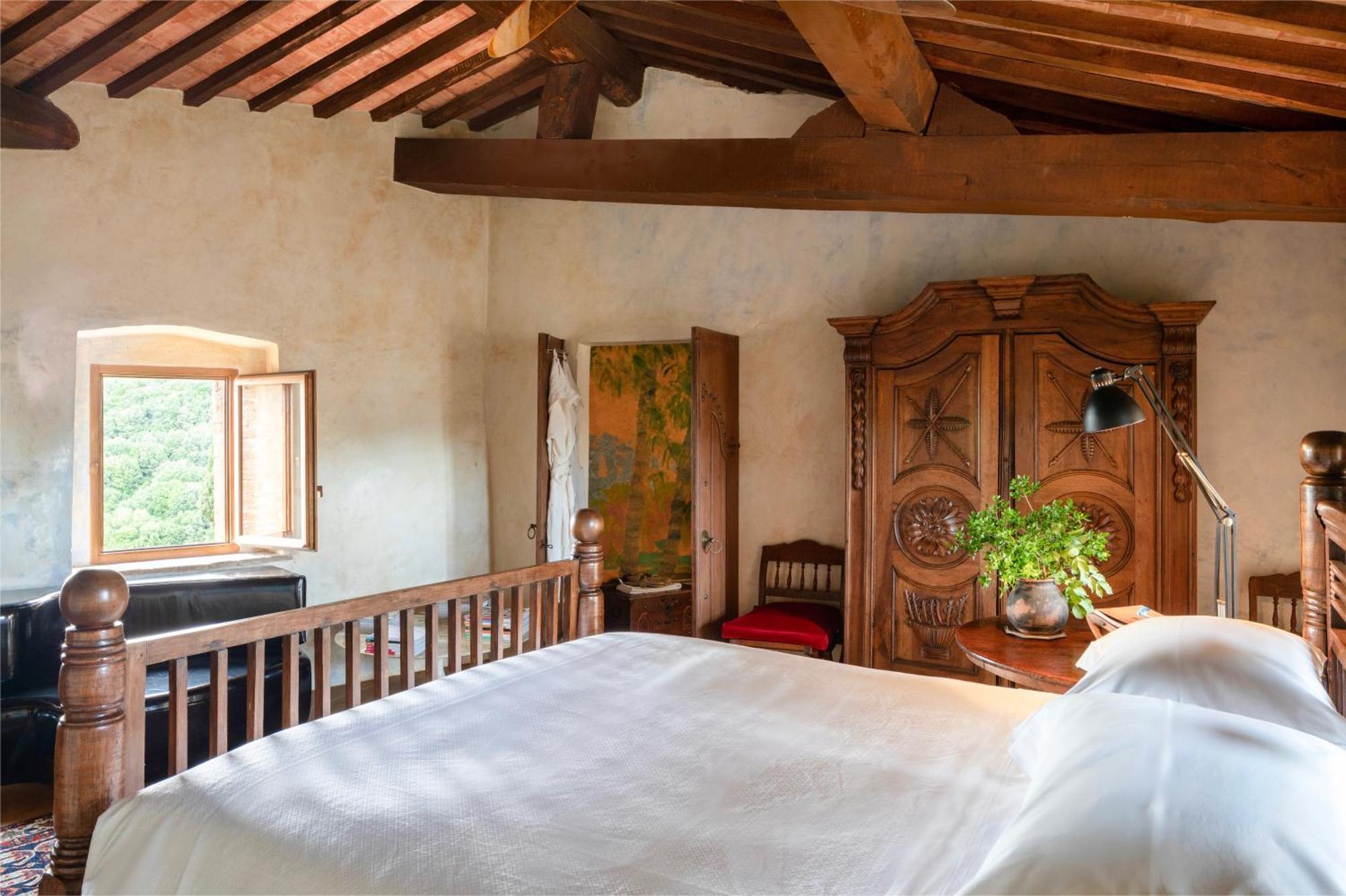 Castello Di Vicarello Villa Sasso dʼOmbrone Стая снимка